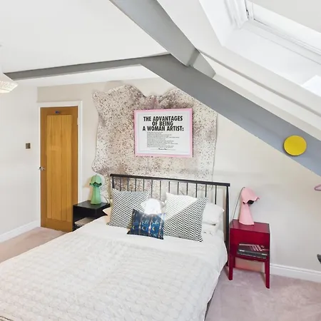 Apartamento Host & - The Artists Pad *