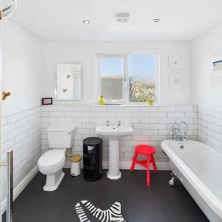Apartamento Host & - The Artists Pad Saltburn-by-the-Sea